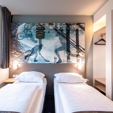 B&B Hotel Muenchen-Olympiapark Экстерьер фото