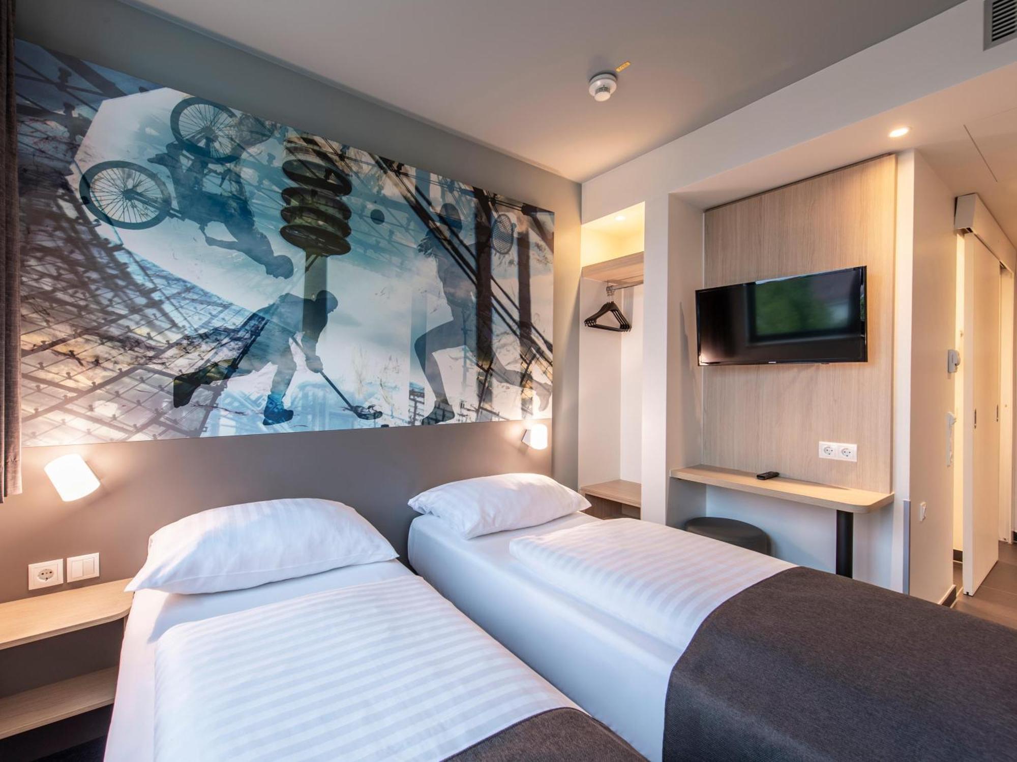 B&B Hotel Muenchen-Olympiapark Экстерьер фото