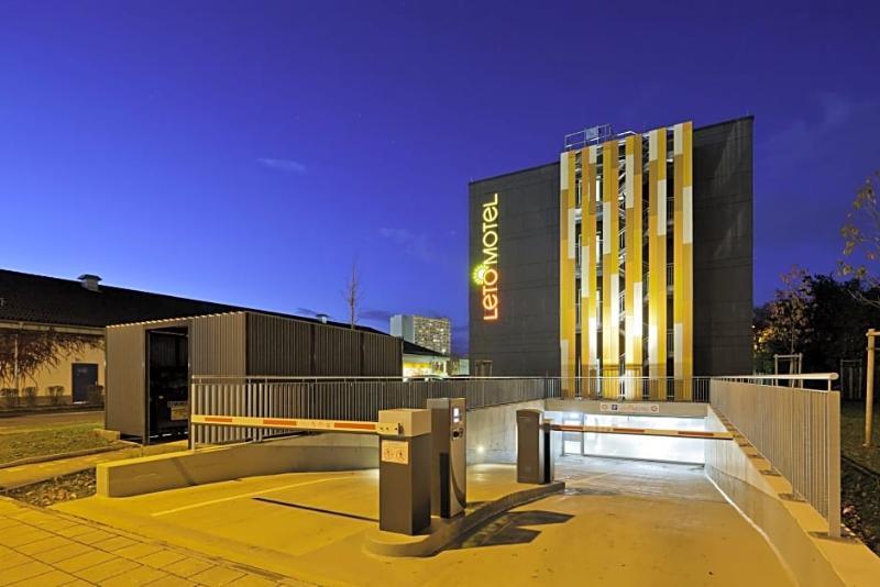 B&B Hotel Muenchen-Olympiapark Экстерьер фото