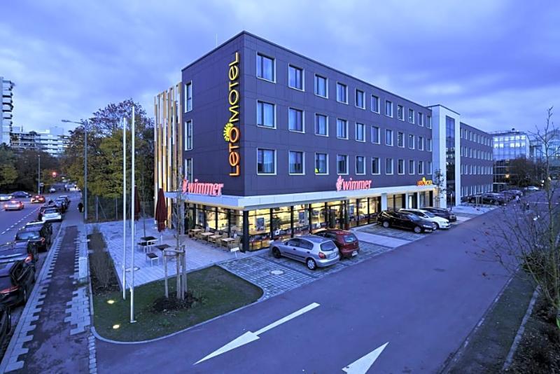 B&B Hotel Muenchen-Olympiapark Экстерьер фото